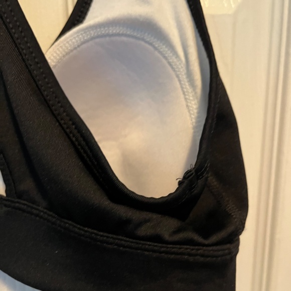 Fila size M running bra - Picture 9 of 11